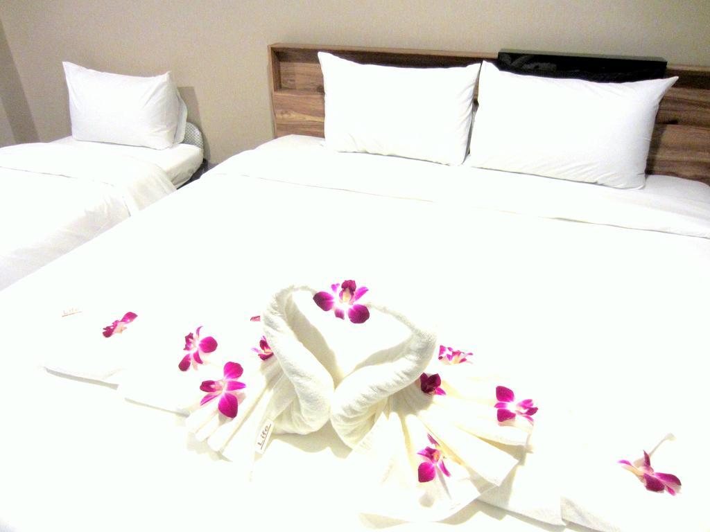 Life Grand Chiang Mai Ξενοδοχείο Εξωτερικό φωτογραφία