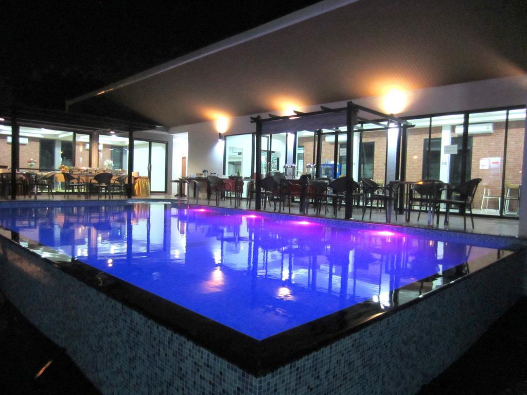 Life Grand Chiang Mai Ξενοδοχείο Εξωτερικό φωτογραφία