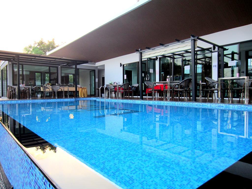 Life Grand Chiang Mai Ξενοδοχείο Εξωτερικό φωτογραφία