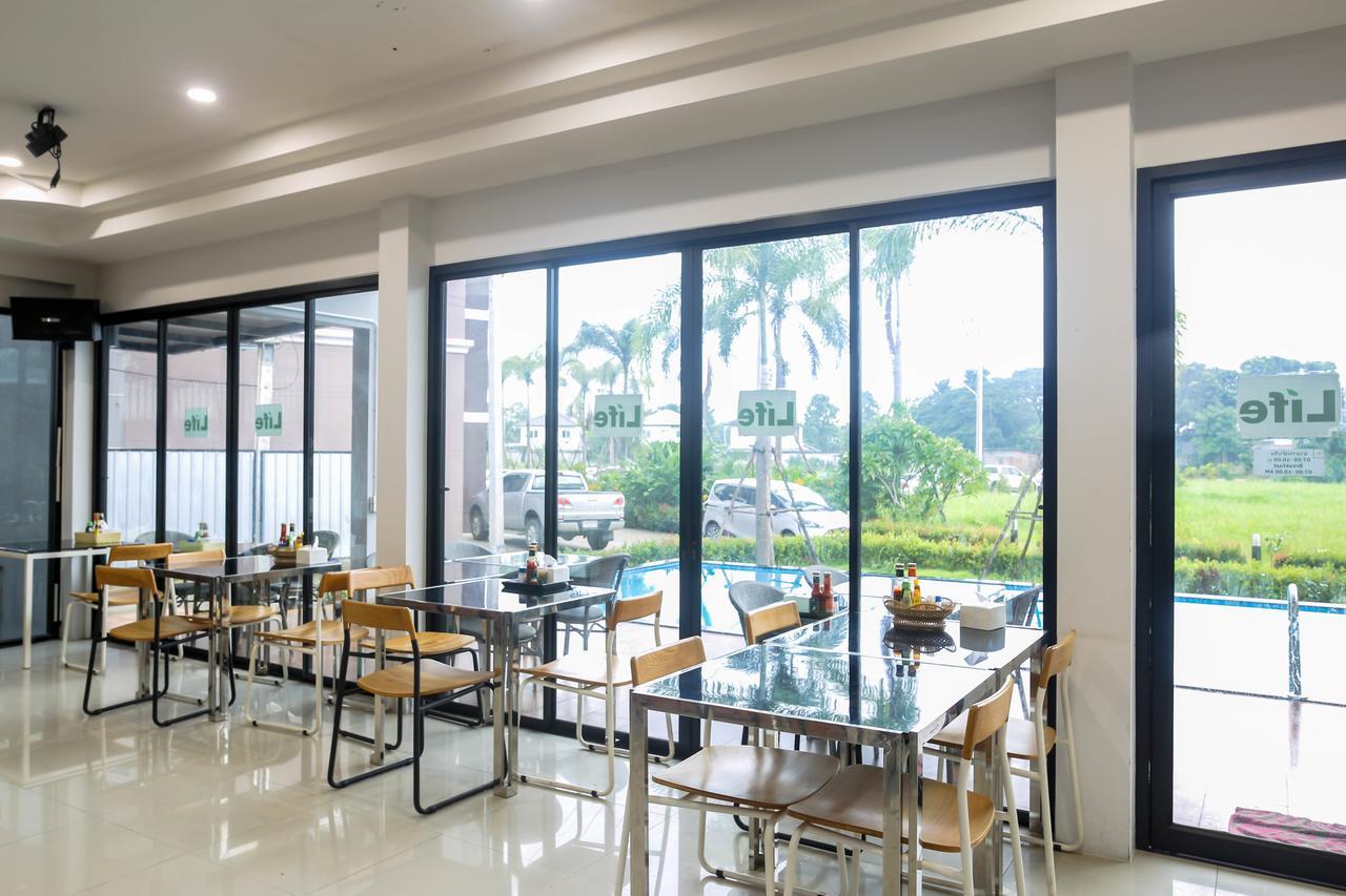 Life Grand Chiang Mai Ξενοδοχείο Εξωτερικό φωτογραφία