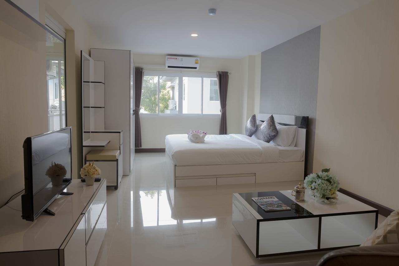 Life Grand Chiang Mai Ξενοδοχείο Εξωτερικό φωτογραφία