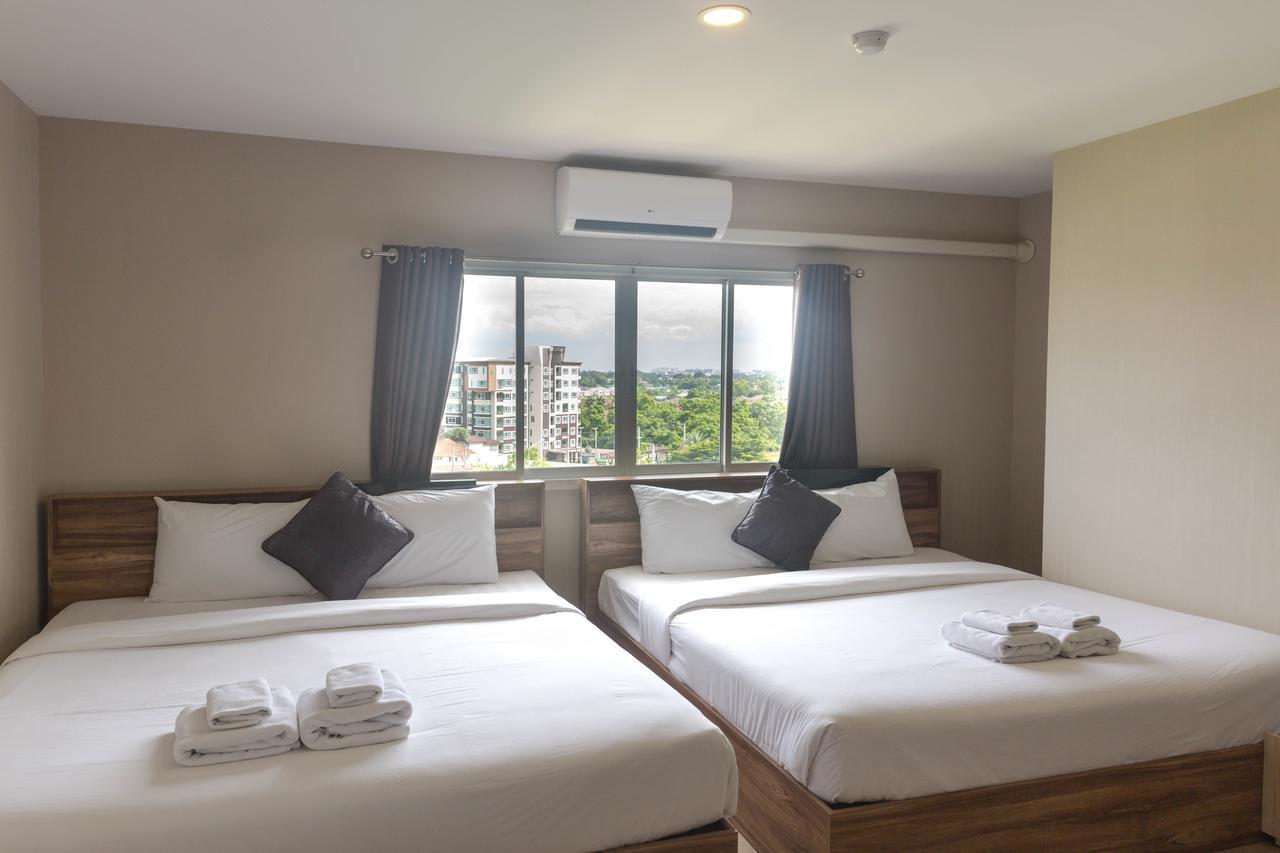 Life Grand Chiang Mai Ξενοδοχείο Εξωτερικό φωτογραφία