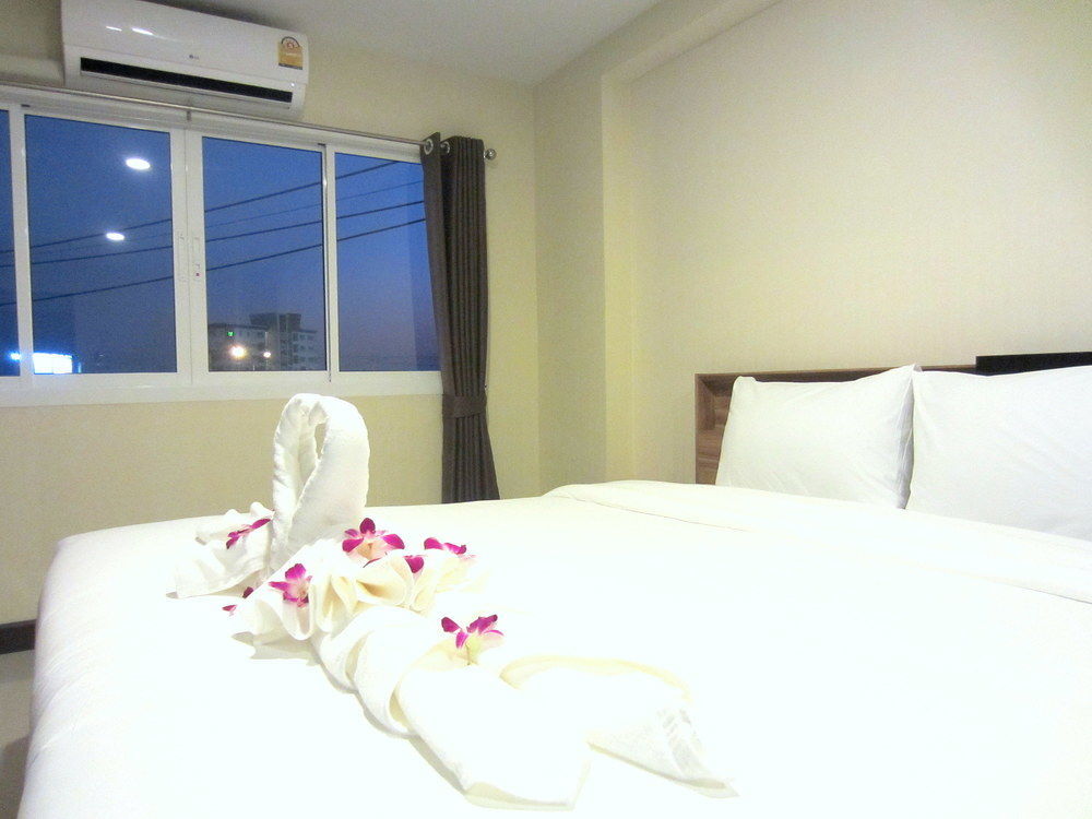 Life Grand Chiang Mai Ξενοδοχείο Εξωτερικό φωτογραφία