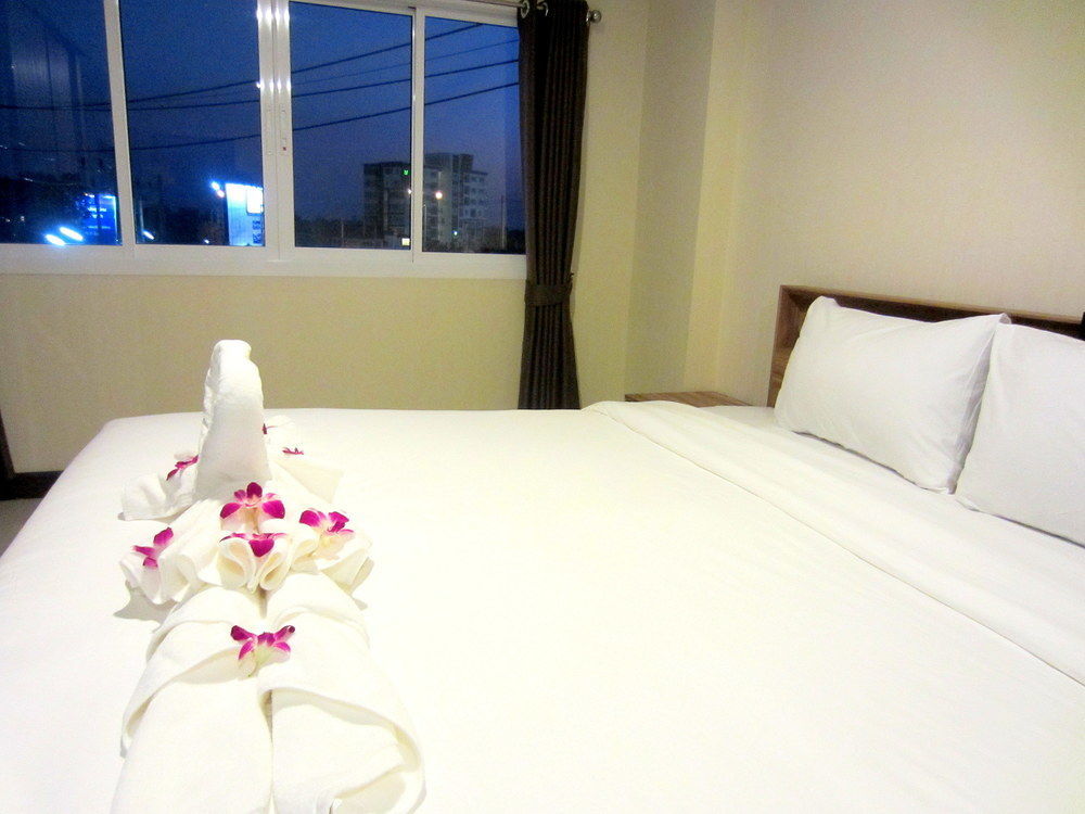 Life Grand Chiang Mai Ξενοδοχείο Εξωτερικό φωτογραφία